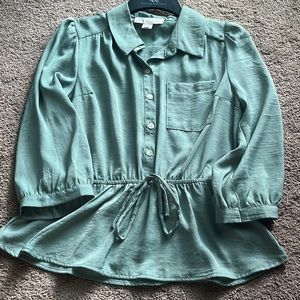 Green Pearl Button Up with Cinched Tied Waist